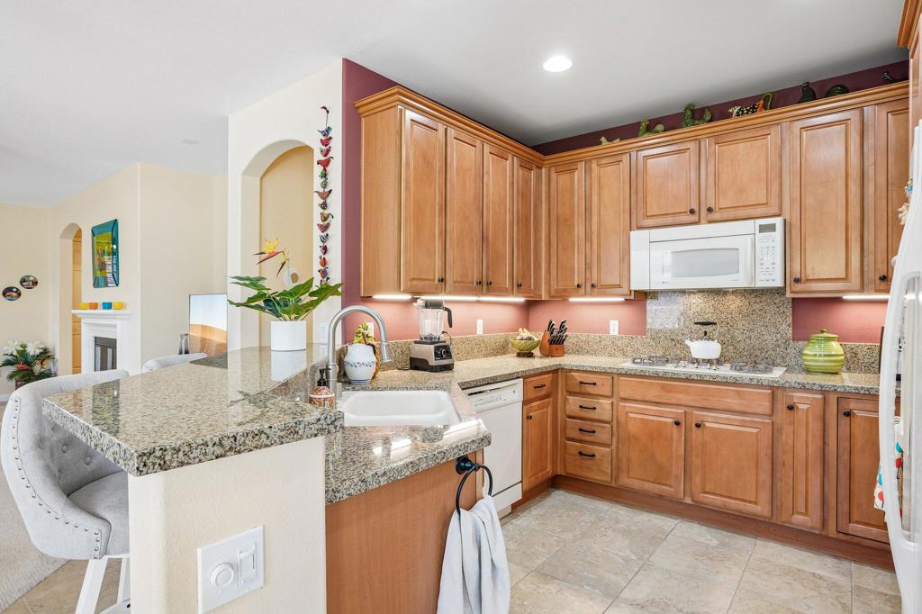80450 Avenida Linda Vista Property Photo 12