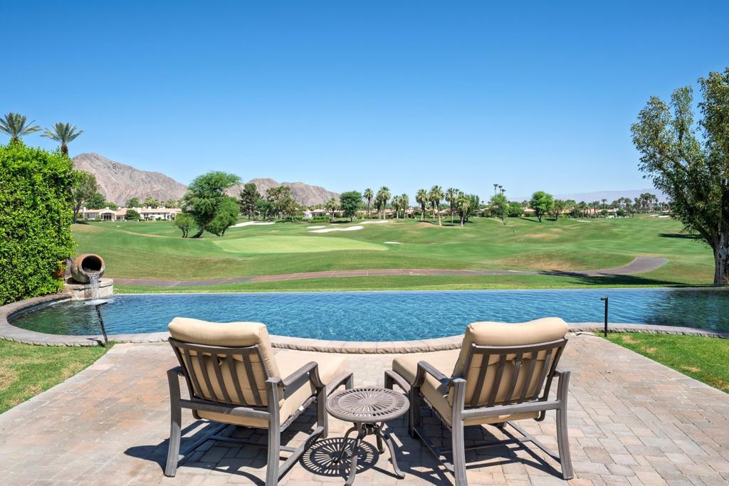 49319 Via Conquistador Property Photo