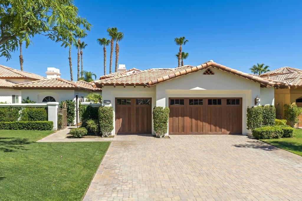 49319 Via Conquistador Property Photo 2