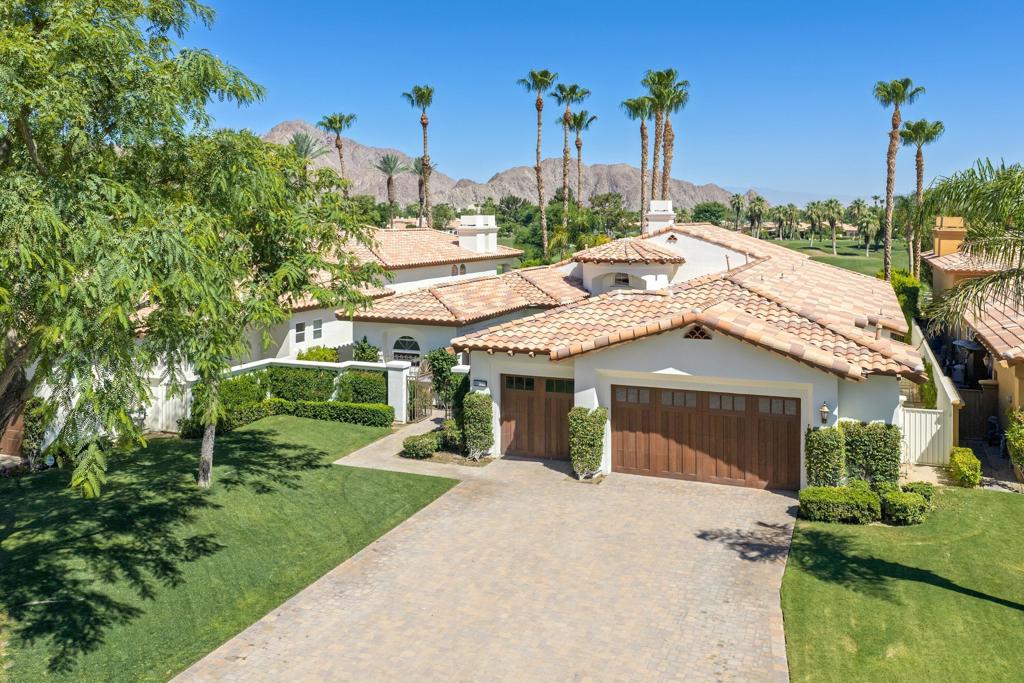 49319 Via Conquistador Property Photo 3