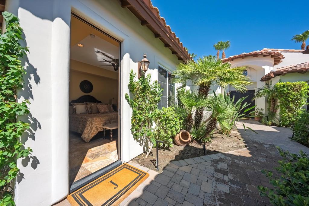 49319 Via Conquistador Property Photo 10