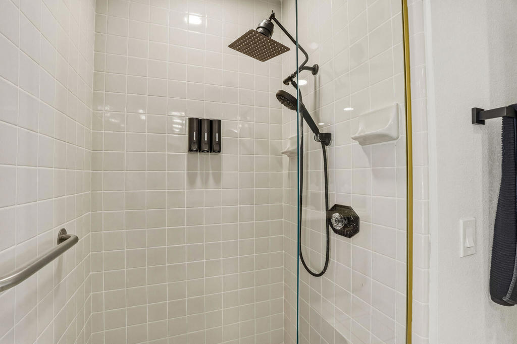 18 Mcgill Drive Property Photo 36
