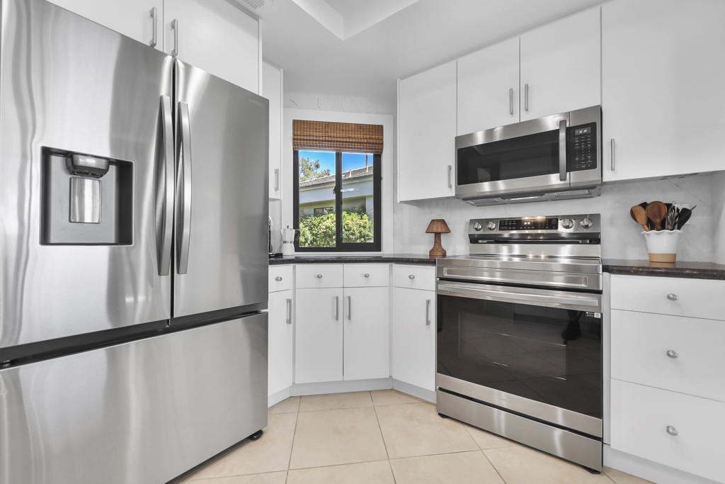 54914 Oaktree Property Photo 12