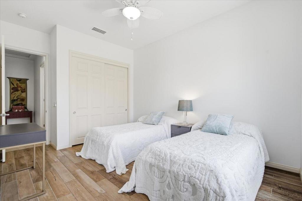 81240 Avenida Neblina Property Photo 18