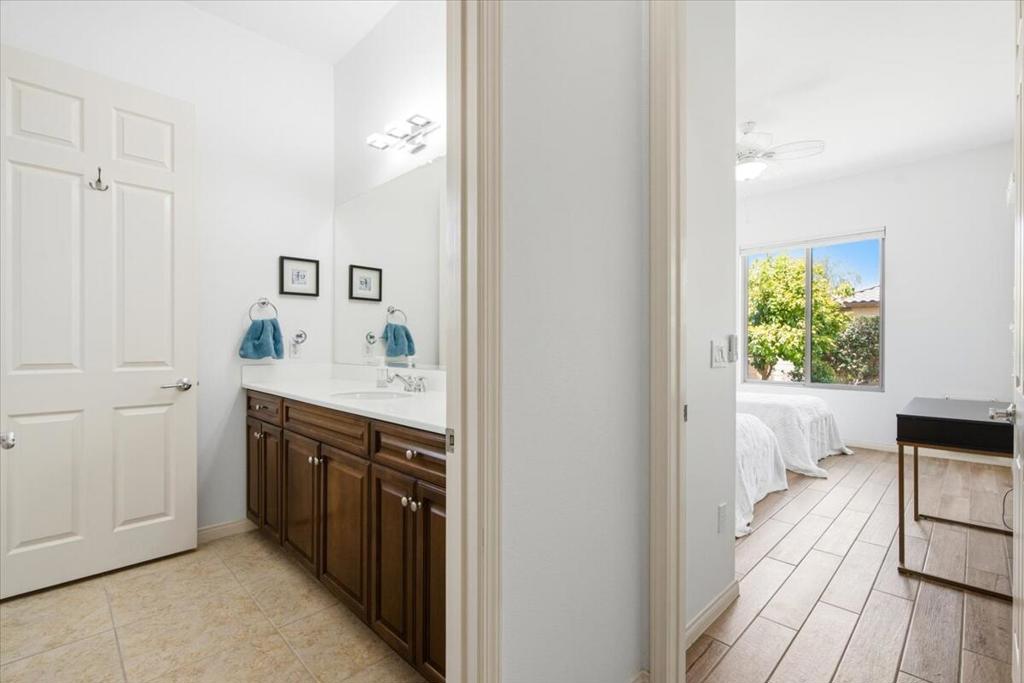 81240 Avenida Neblina Property Photo 20