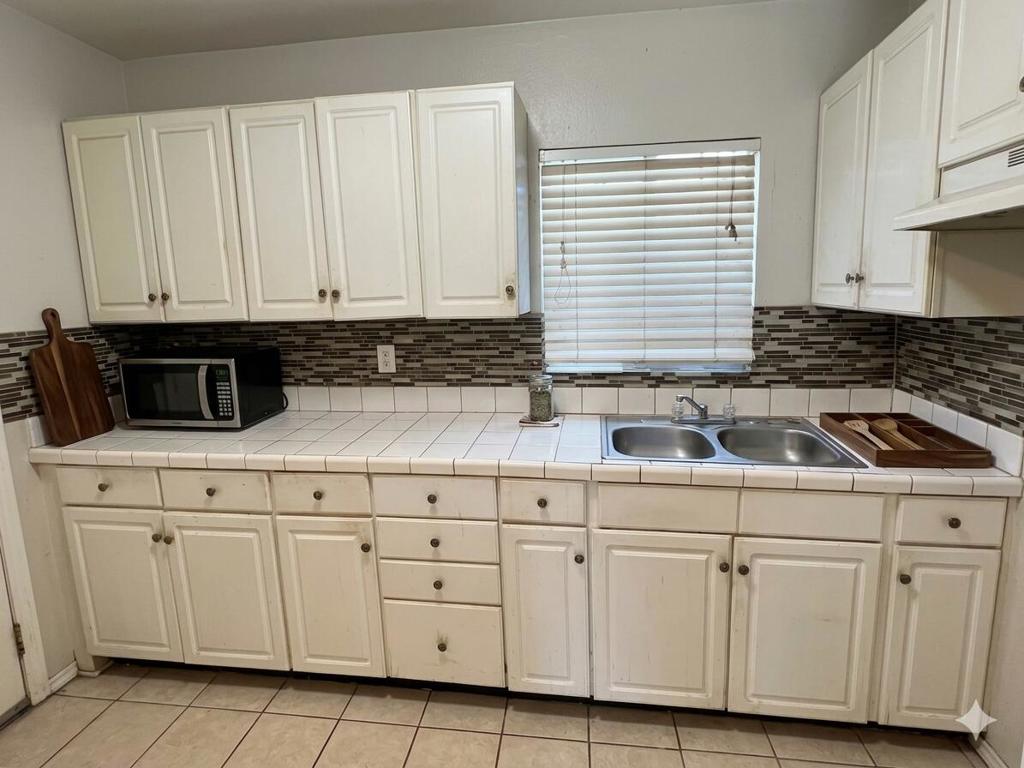 66553 Estrella Avenue Property Photo 8