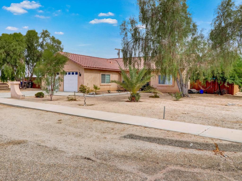 1081 Aberdeen Drive Property Photo 4