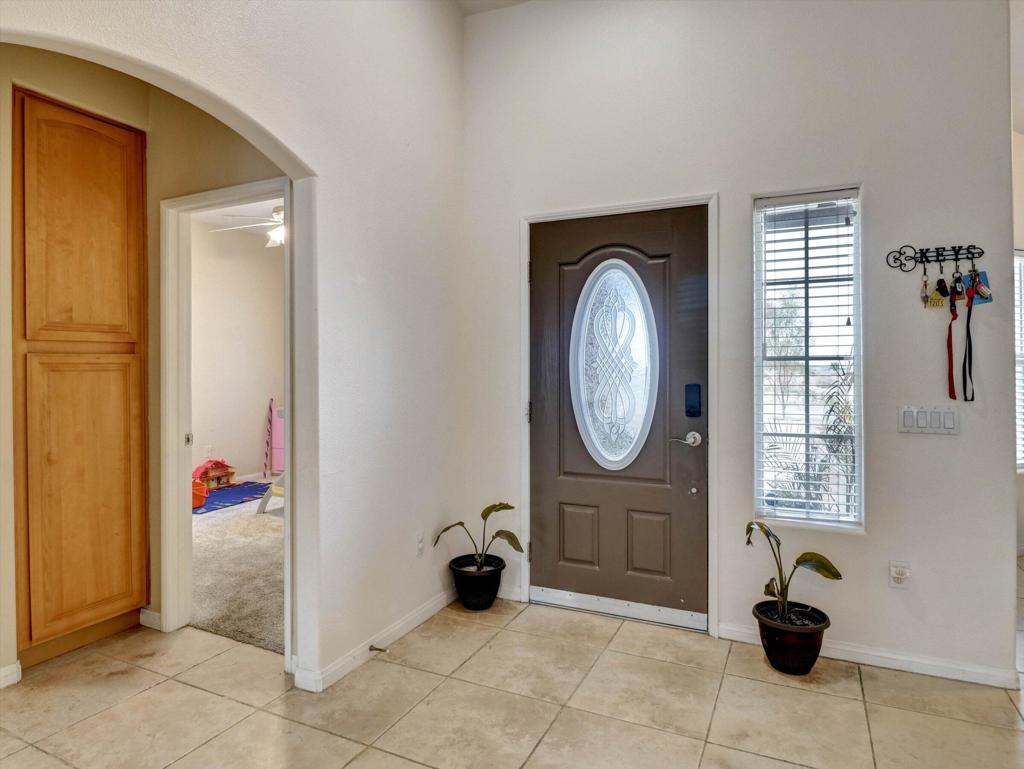 1081 Aberdeen Drive Property Photo 7