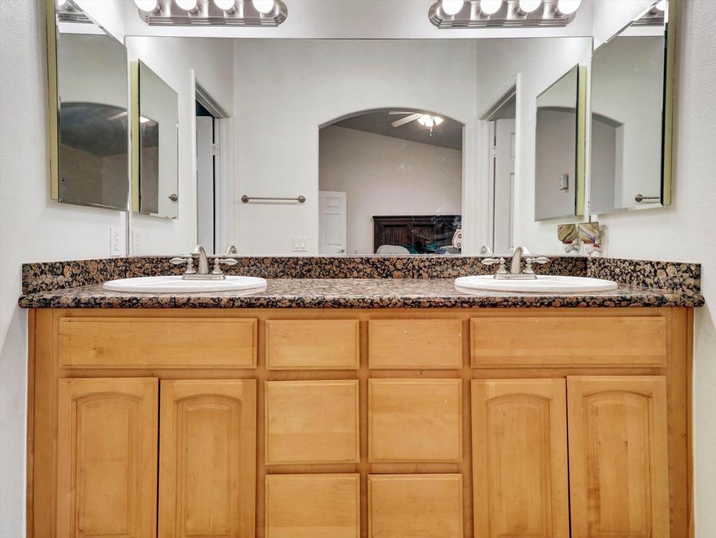 1081 Aberdeen Drive Property Photo 27