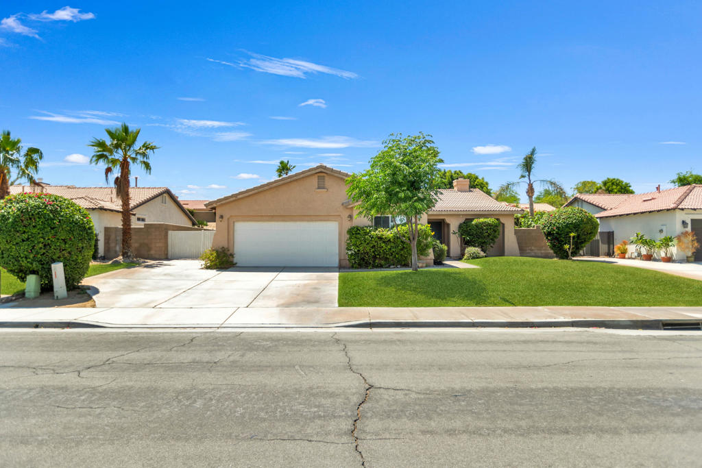 44335 Monticello Avenue Property Photo 1