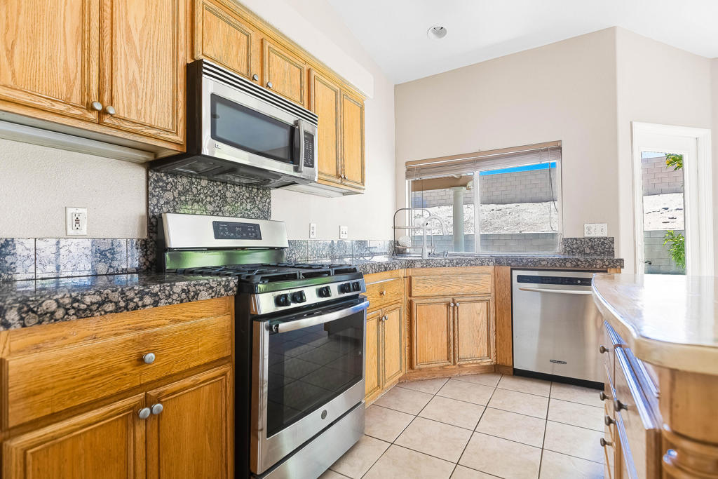 44335 Monticello Avenue Property Photo 17