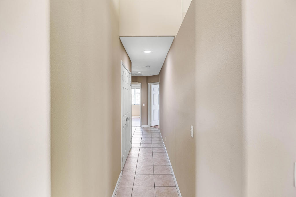 44335 Monticello Avenue Property Photo 21