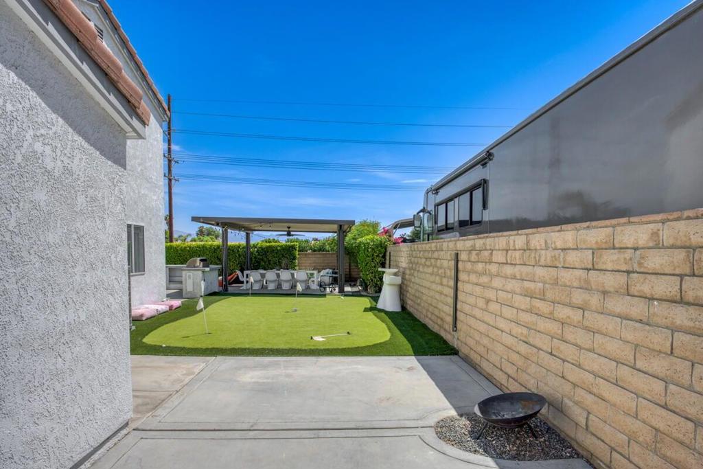 45640 Cimarron Road Property Photo 19