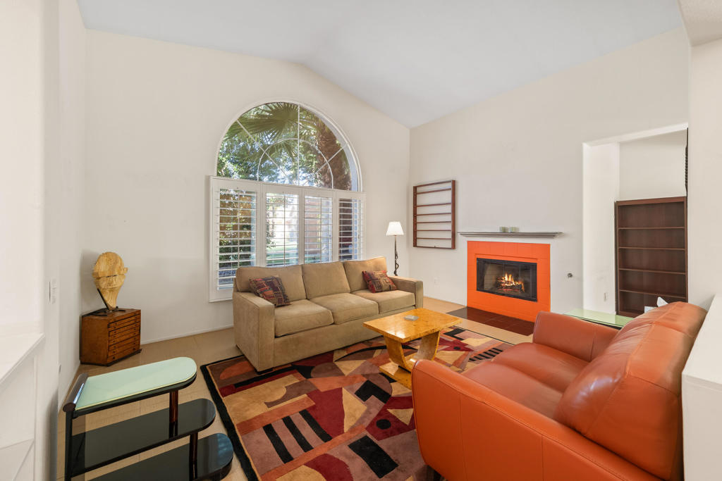 36028 Calle Tomas Property Photo 14