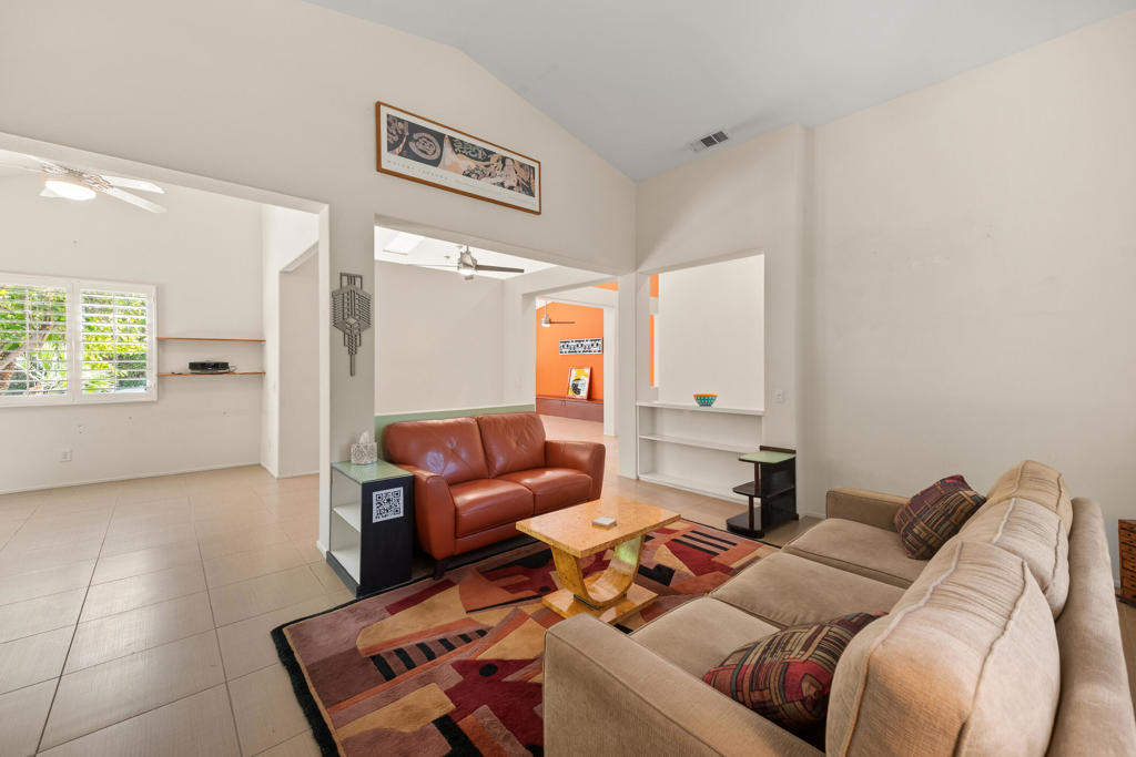 36028 Calle Tomas Property Photo 16
