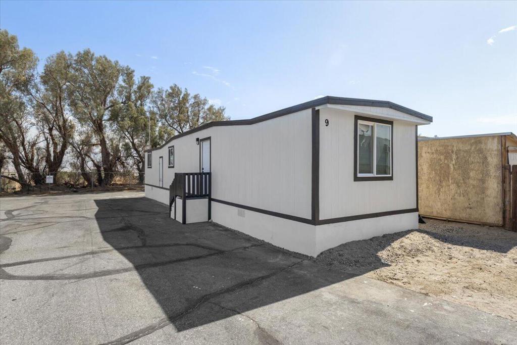 17069 N Indian Canyon Drive 9 Property Photo 6