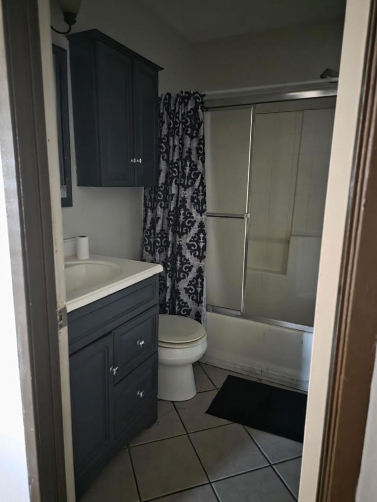978 Pater Street Property Photo 23