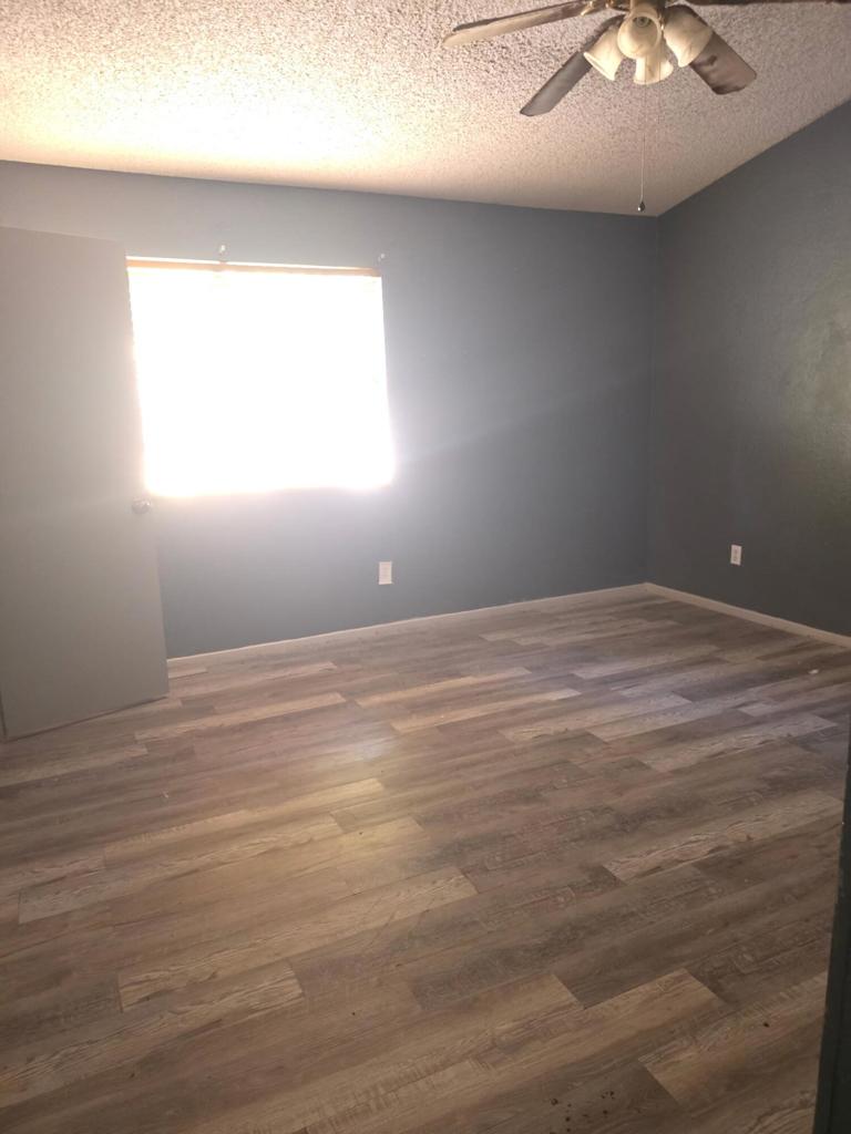 978 Pater Street Property Photo 31