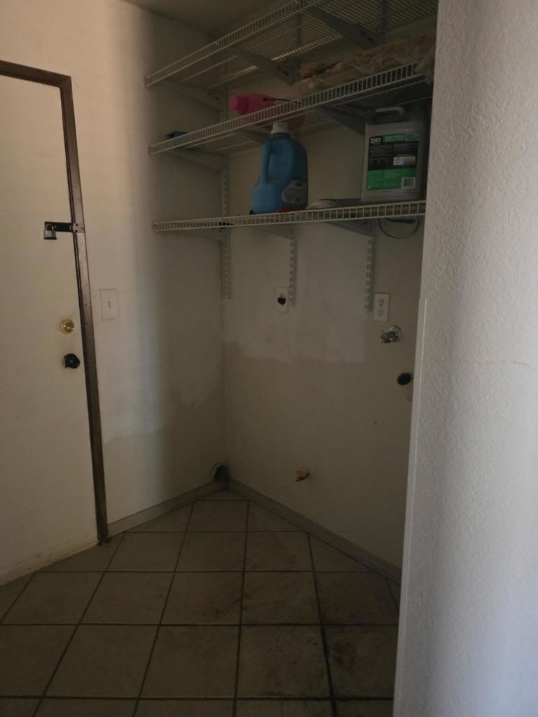 978 Pater Street Property Photo 34