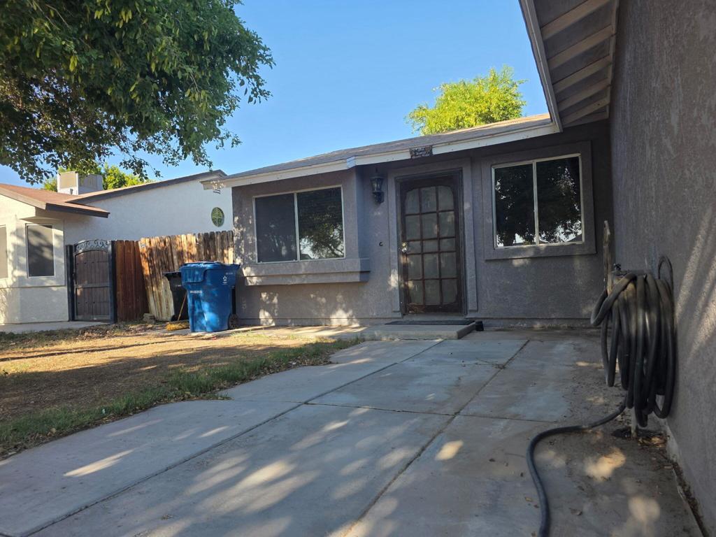 978 Pater Street Property Photo 35