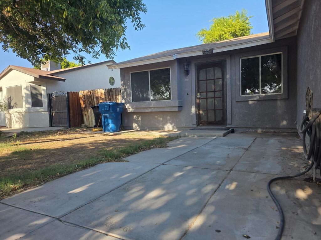 978 Pater Street Property Photo 36