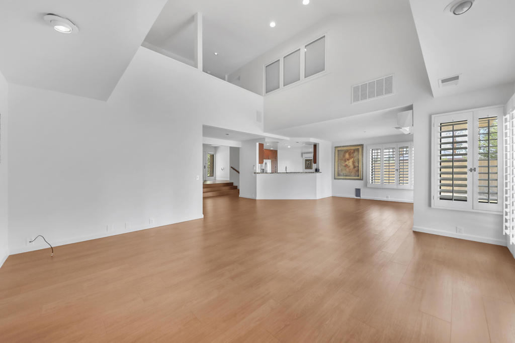 2910 Cervantes Court Property Photo 7