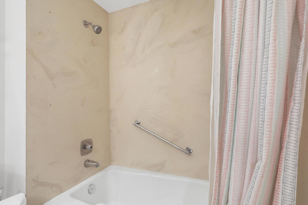 2910 Cervantes Court Property Photo 32