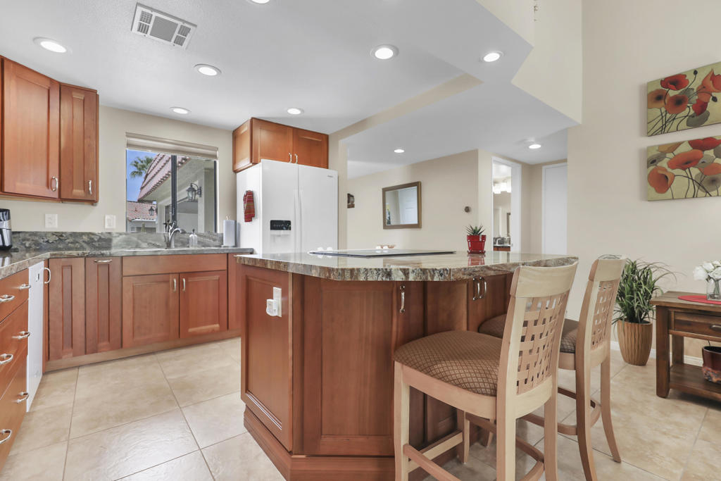 40360 Bay Hill Way Property Photo 1