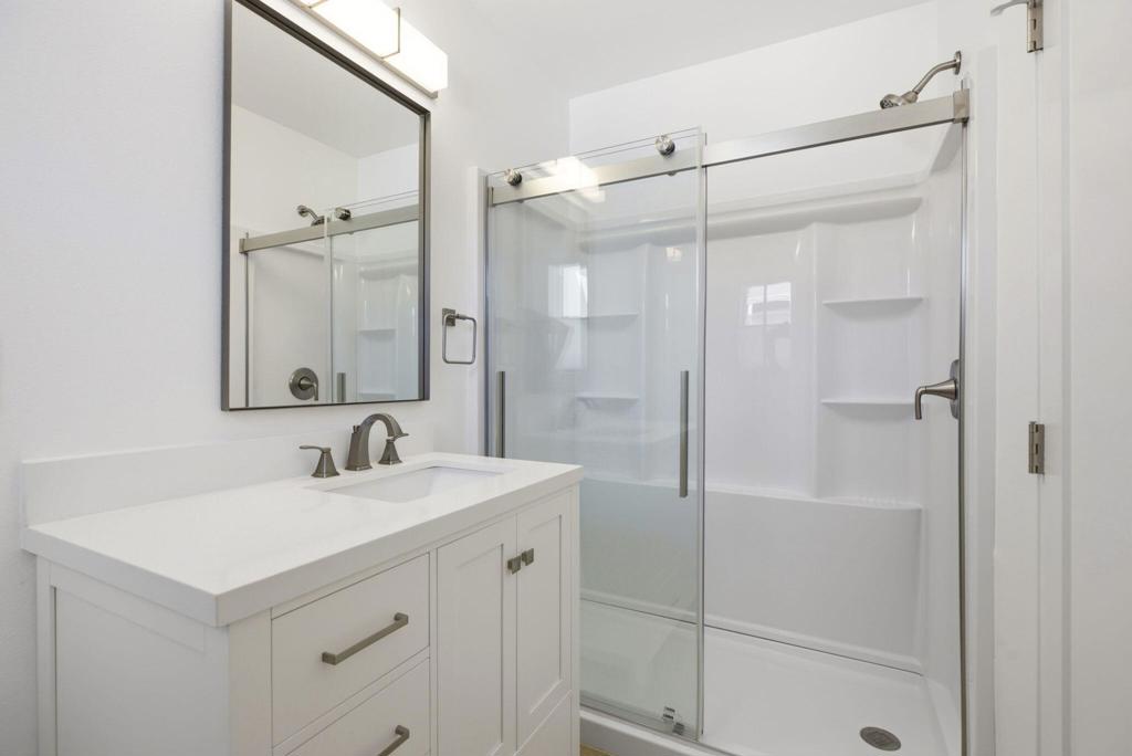 2055 S El Camino Real Property Photo 22