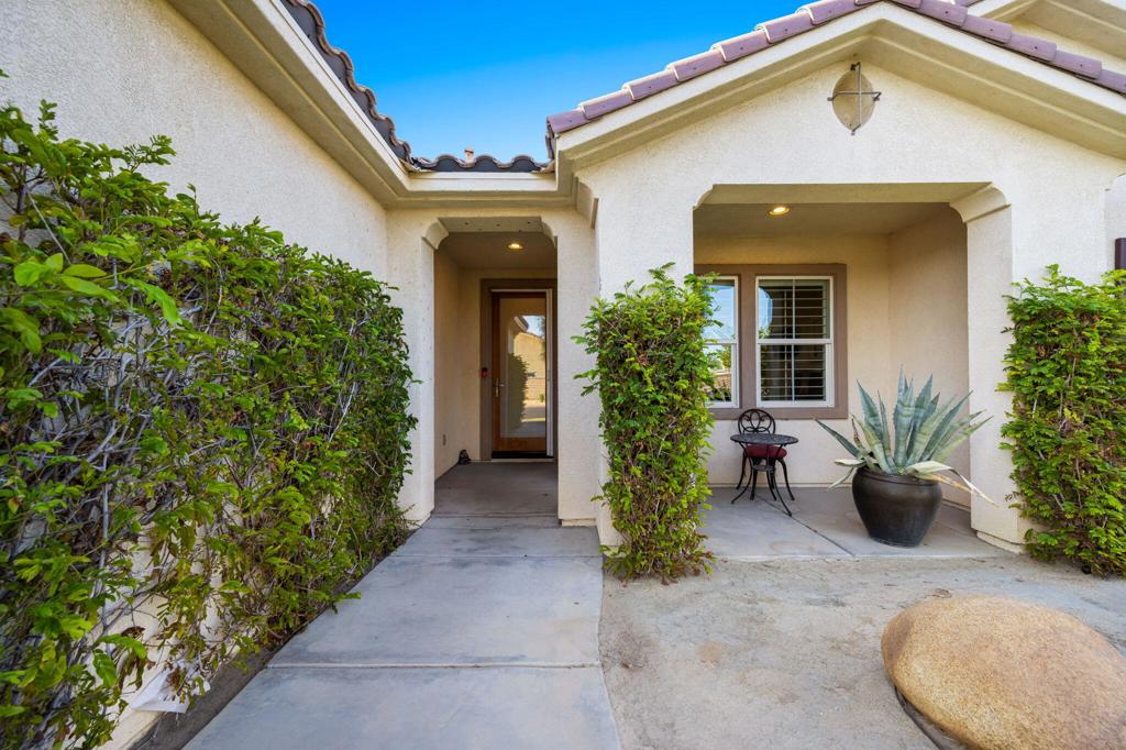 82058 Dunn Drive Property Photo 3