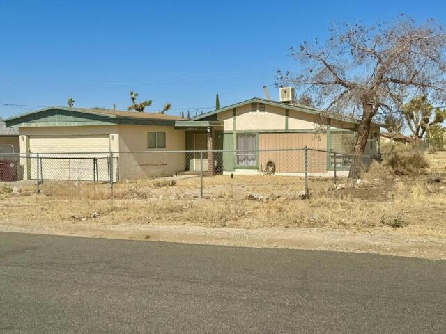 6437 Indio Avenue Property Photo 3