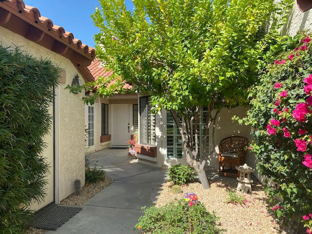 107 Avellino Circle Property Photo 1