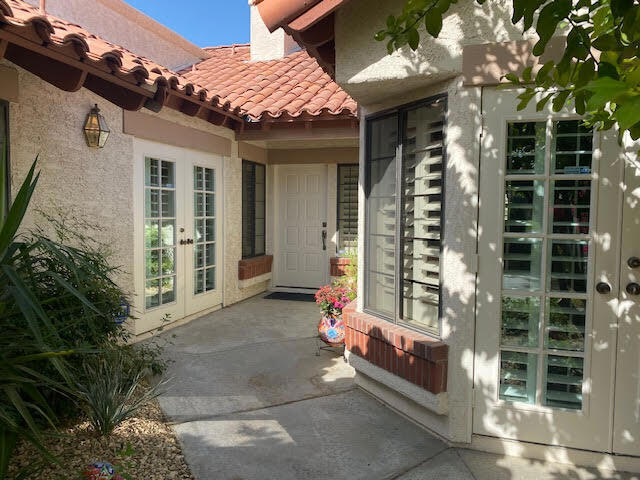 107 Avellino Circle Property Photo 2
