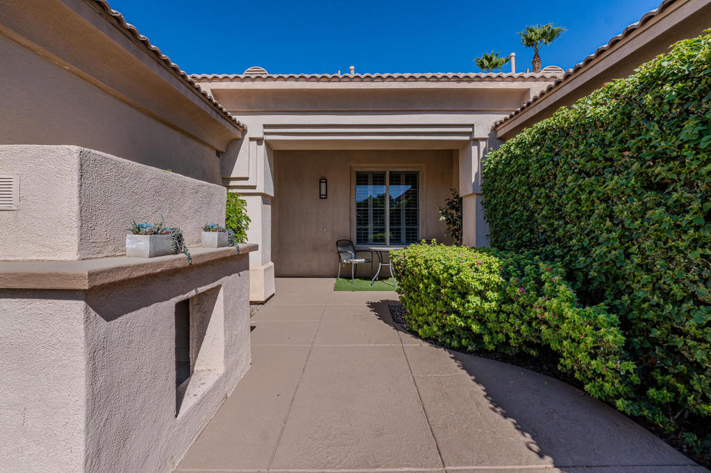 44357 Royal Lytham Drive Property Photo 4