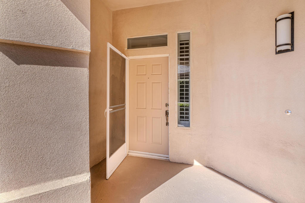 44357 Royal Lytham Drive Property Photo 6