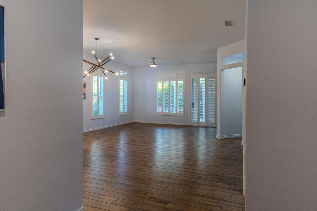 44357 Royal Lytham Drive Property Photo 8