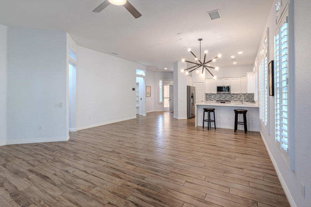 44357 Royal Lytham Drive Property Photo 16