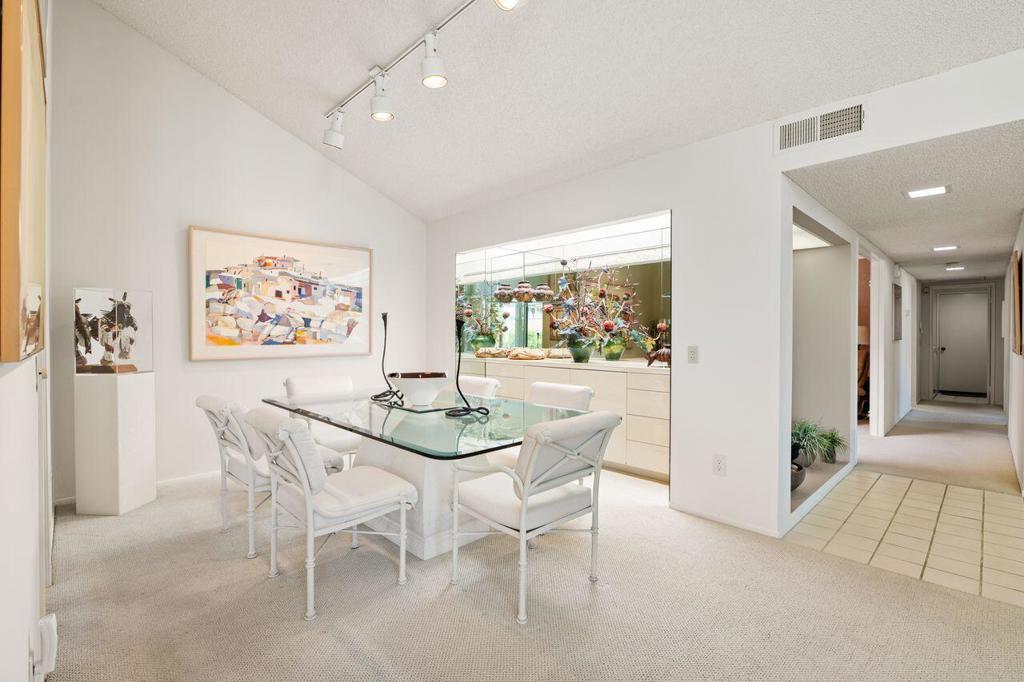 68145 Seven Oaks Drive Property Photo 10