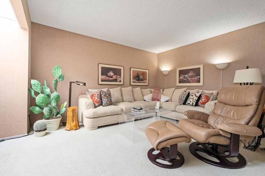 68145 Seven Oaks Drive Property Photo 17