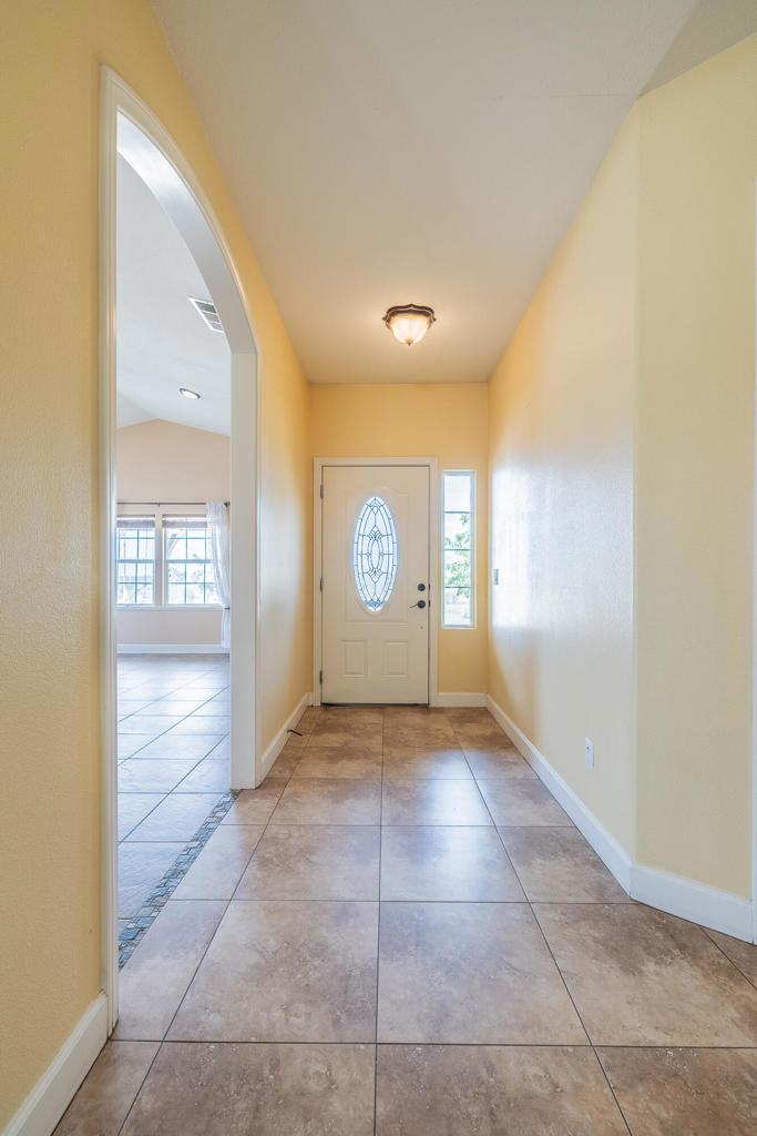 4224 Yucca Mesa Road Property Photo 5
