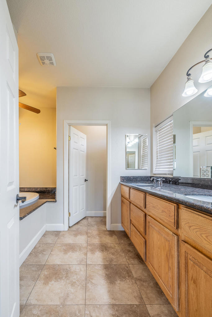 4224 Yucca Mesa Road Property Photo 17