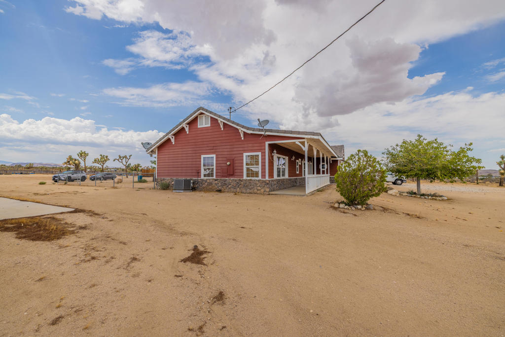 4224 Yucca Mesa Road Property Photo 28