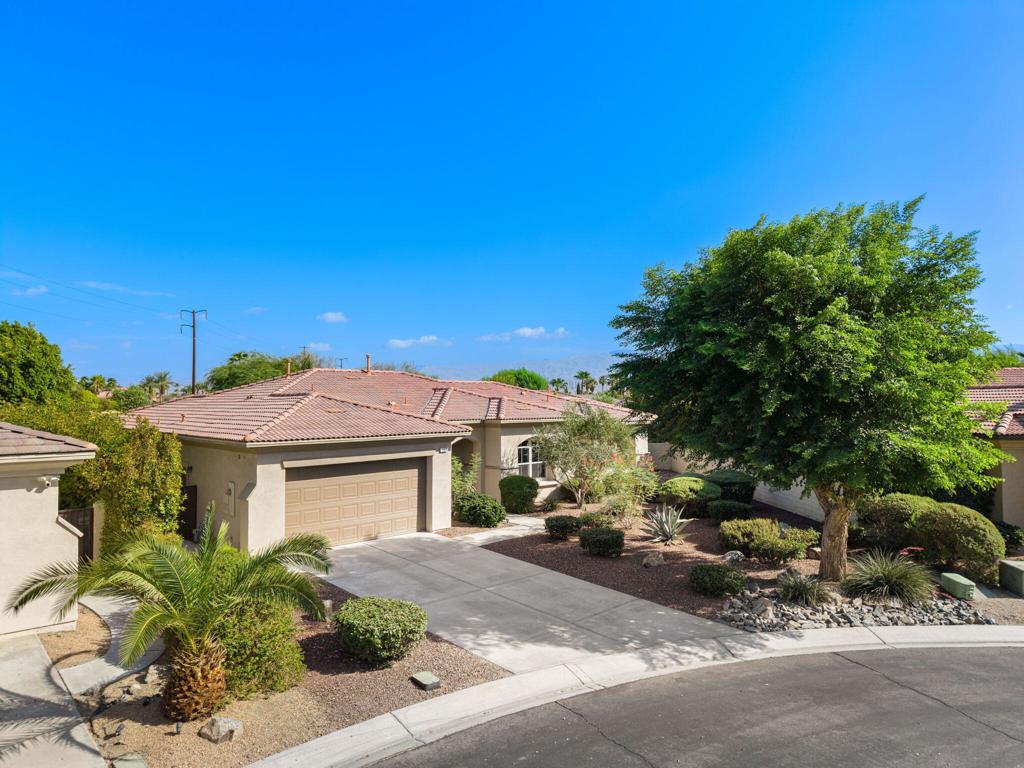 102 Tesori Drive Property Photo 3