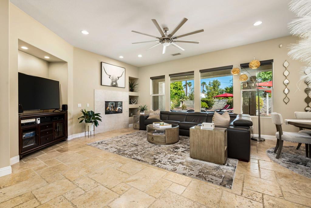 102 Tesori Drive Property Photo 11