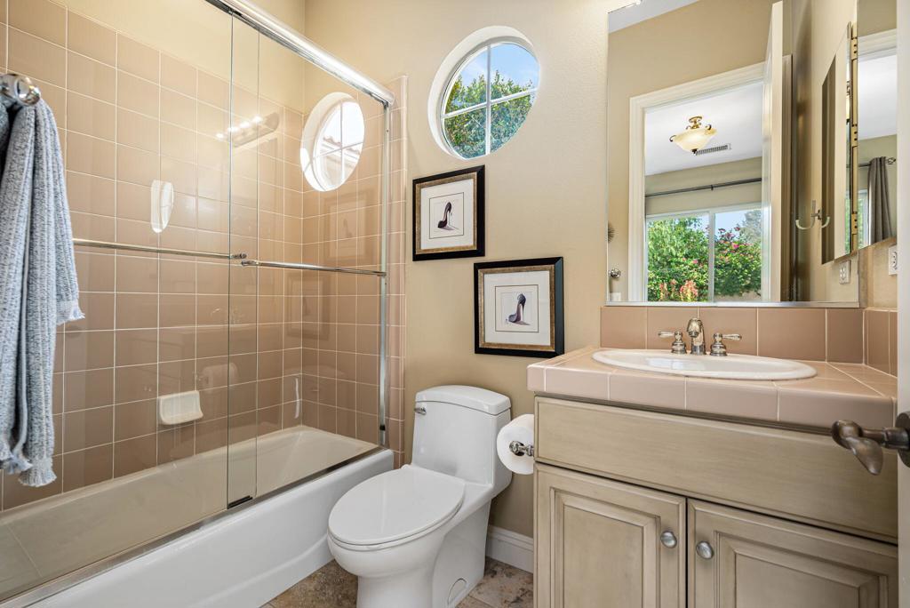 102 Tesori Drive Property Photo 45