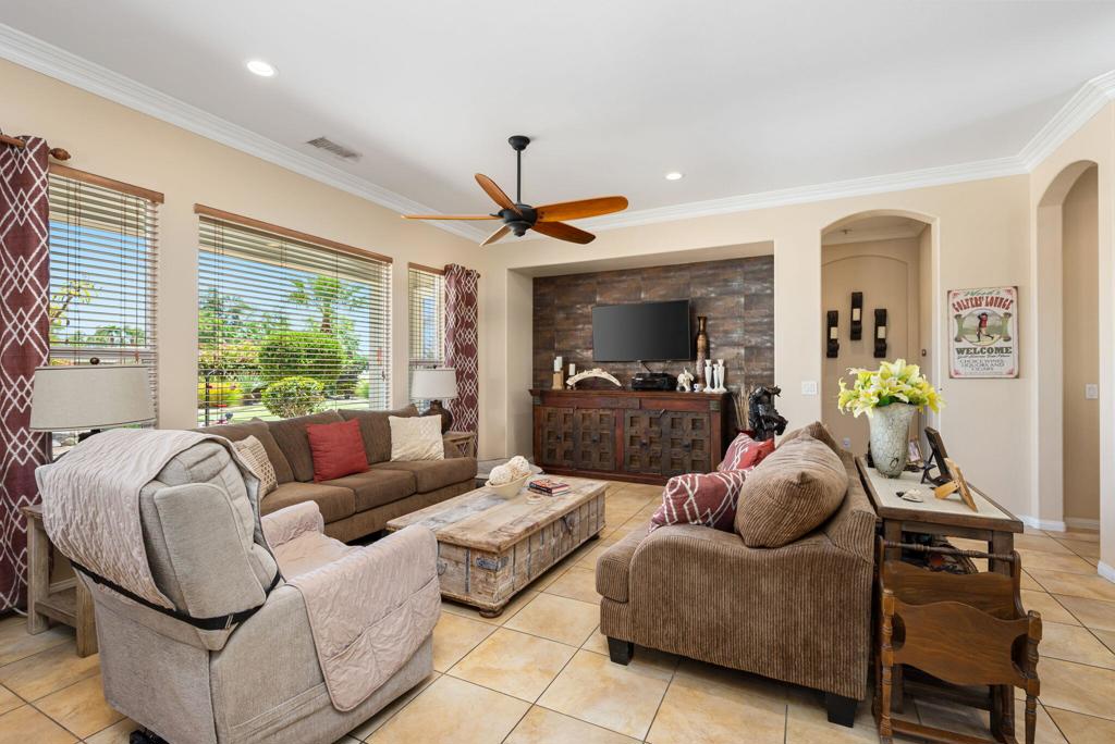 60582 Silver Torch Circle Property Photo 12