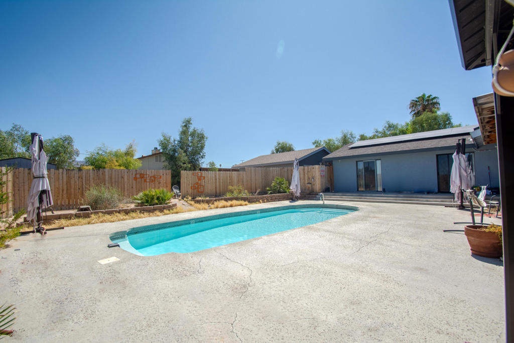 71817 Samarkand Drive Property Photo 8