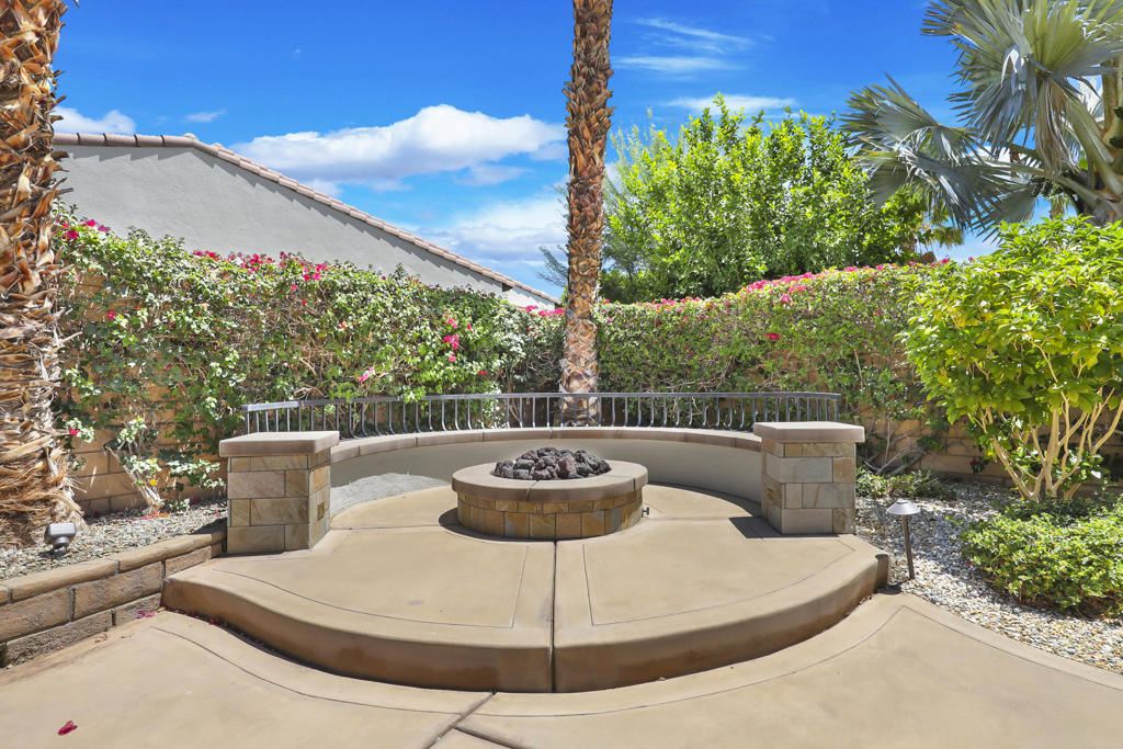 81770 Via La Serena Property Photo 33