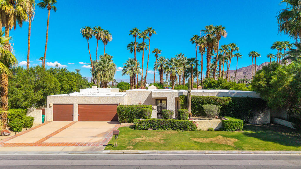 45450 Rancho Palmeras Drive Property Photo 8