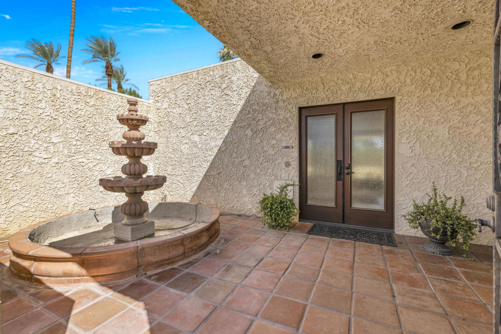 45450 Rancho Palmeras Drive Property Photo 9
